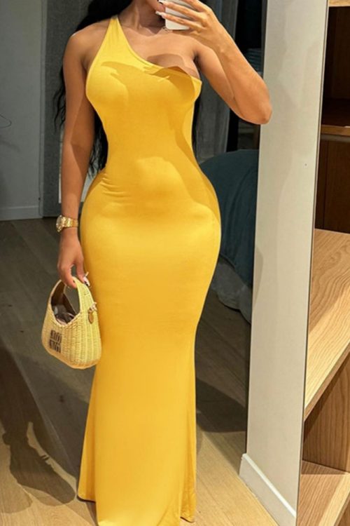 One shoulder dress