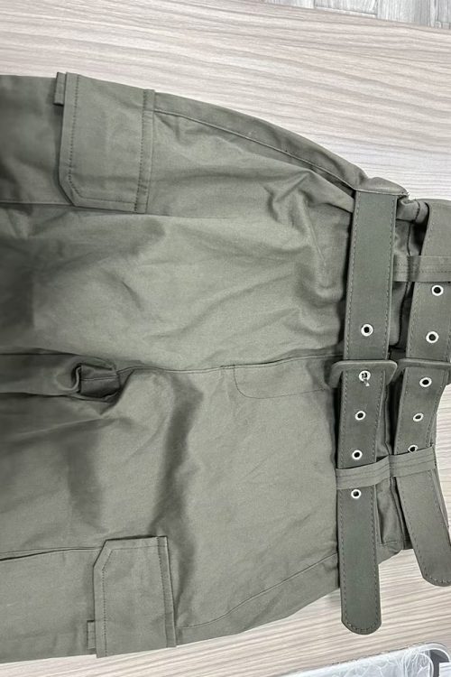 Stretched-Foot Cargo Pants