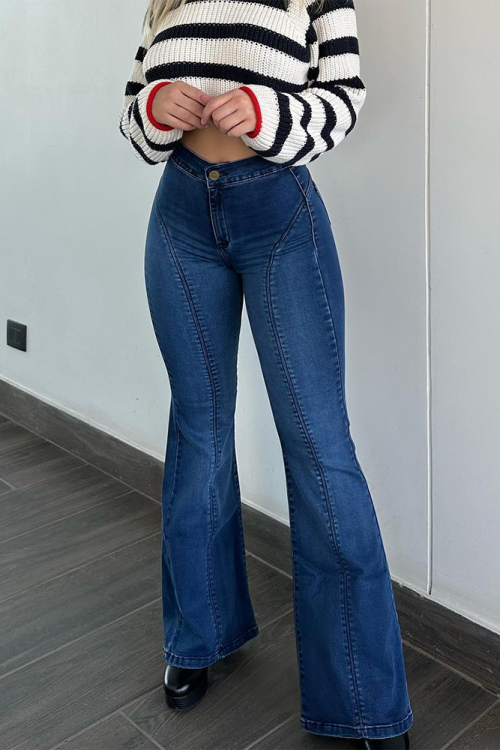 Line Flare Jeans