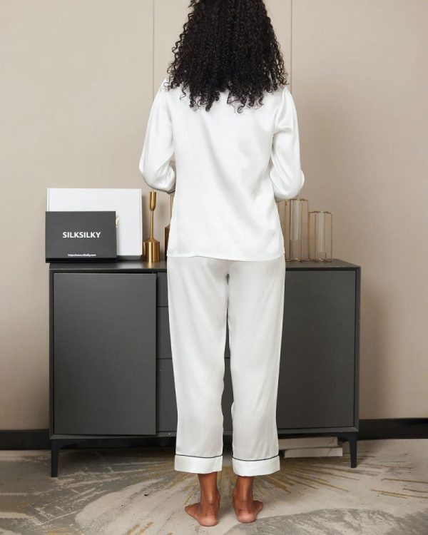 Women‘s Long Sleeve Pure Silk Pajamas Set