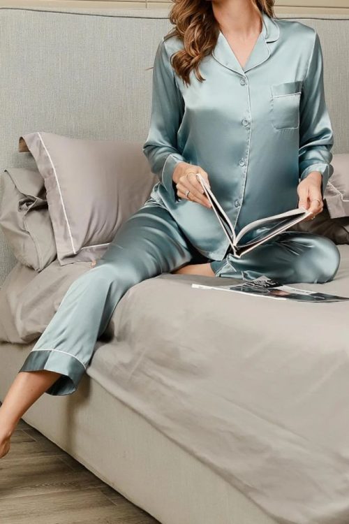 Women‘s Long Sleeve Pure Silk Pajamas Set
