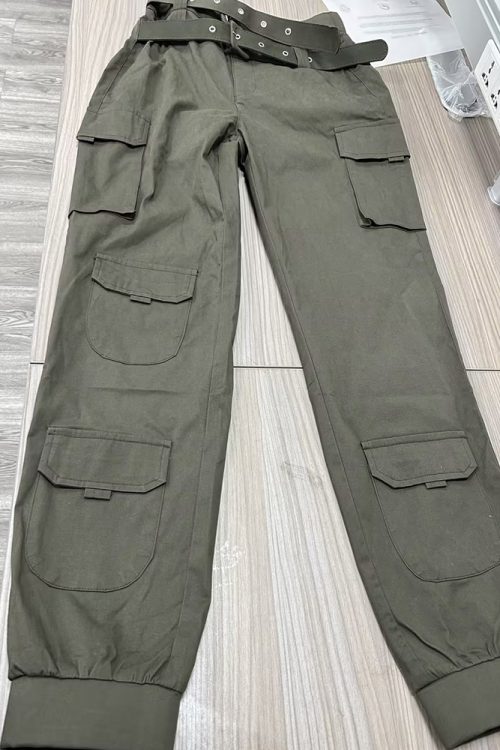 Stretched-Foot Cargo Pants
